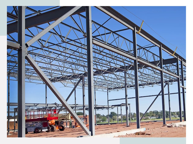 Строительство ферм с металлоконструкциями от 615 руб.
